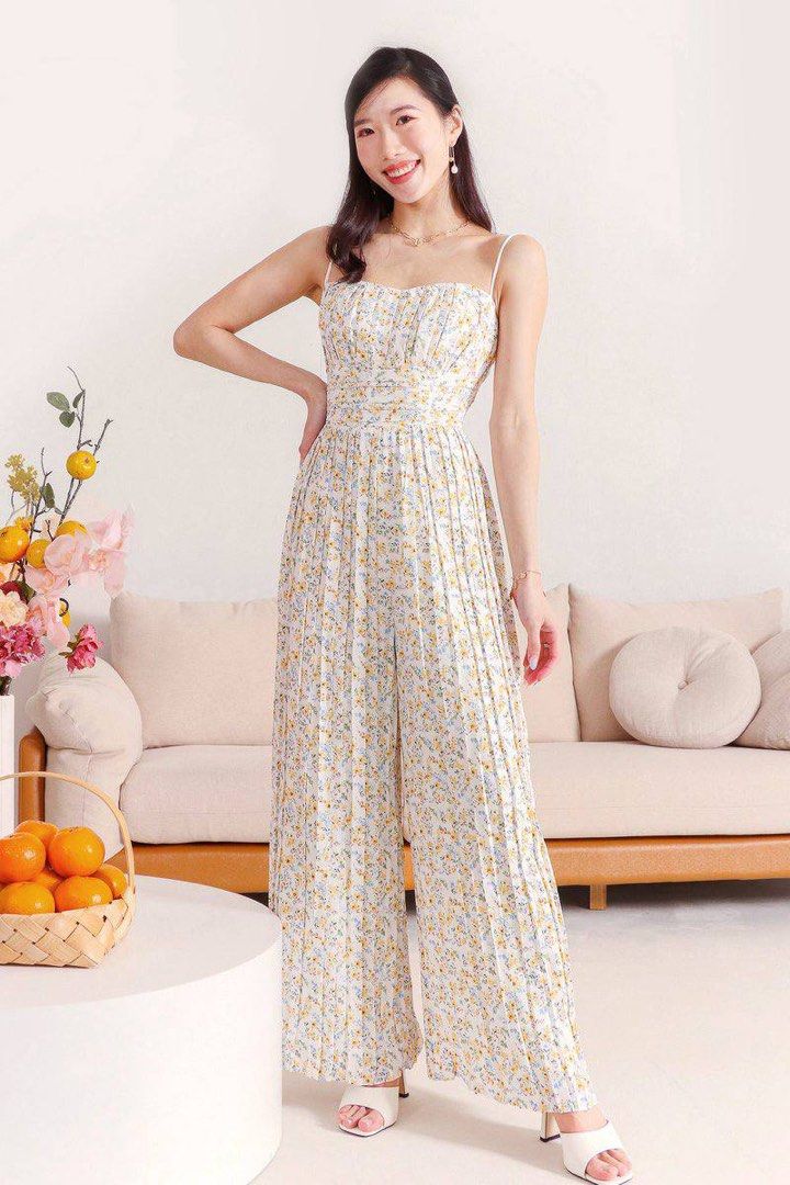 Yellow chiffon jumpsuit 2025