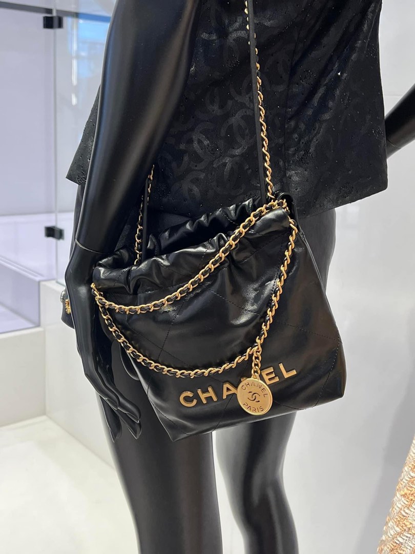 Chanel Black 2023 Mini 22 Hobo Small