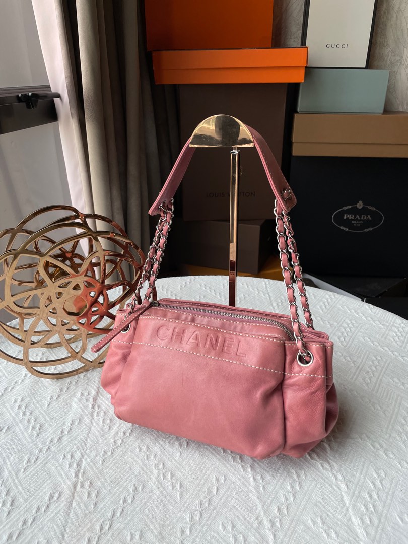 Chanel small sales accordion handbag