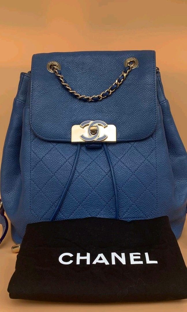 Chanel bagpack caviar (Category: Luxury Bags & Wallets) located in Butuan. Submitted by jen_pre (Listing ID 1220347866, Image 1). Description: .