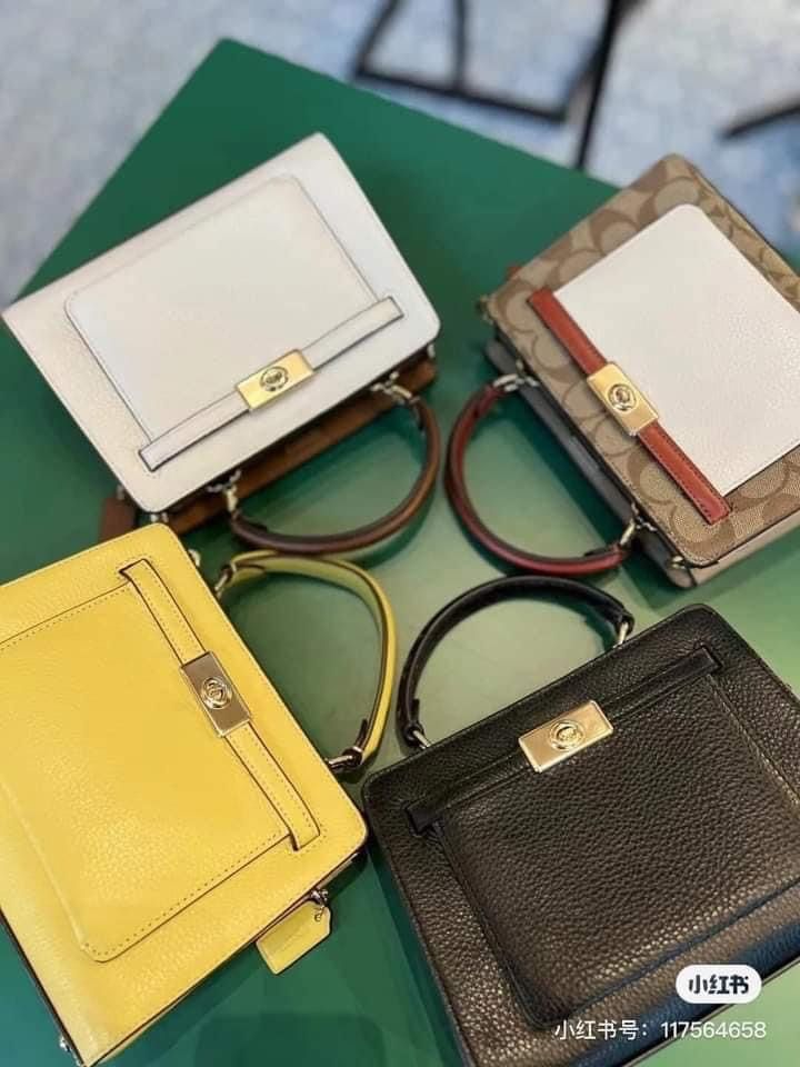 COACH mini lane xbody 👜 (Category: Luxury Bags & Wallets) located in Las Pinas. Submitted by yhn_boutique (Listing ID 1220378664, Image 2). Description: Actual pic posted 📌Cash on delivery via lalamove/grab 📌J&T pay today ship today 📌complete inclusions .