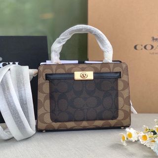 (Category: ) located in . Submitted by yhn_boutique (Listing ID 1220378664, Image 1). Description: .