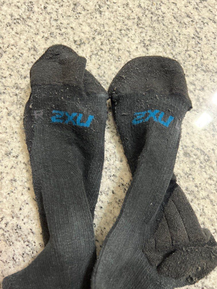 Compression Socks (Category: Socks) located in Singapore. Submitted by leon_lim (Listing ID 1220478780, Image 3). Description: Authentic 2XU compression socks that’s worn but still has a lot of life left in them. Good for those starting to explore compression socks for your workouts. The tightness of the compression is still in good conditions and really hugs your legs well to provide a boost to your workouts. Sized XS. $10 inclusive of free ship