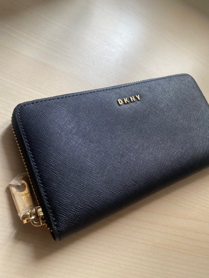 Dkny ladies wallet store