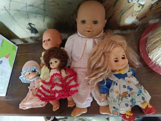 Dolls..all for 120$