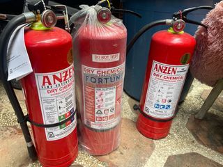 Fire extinguisher