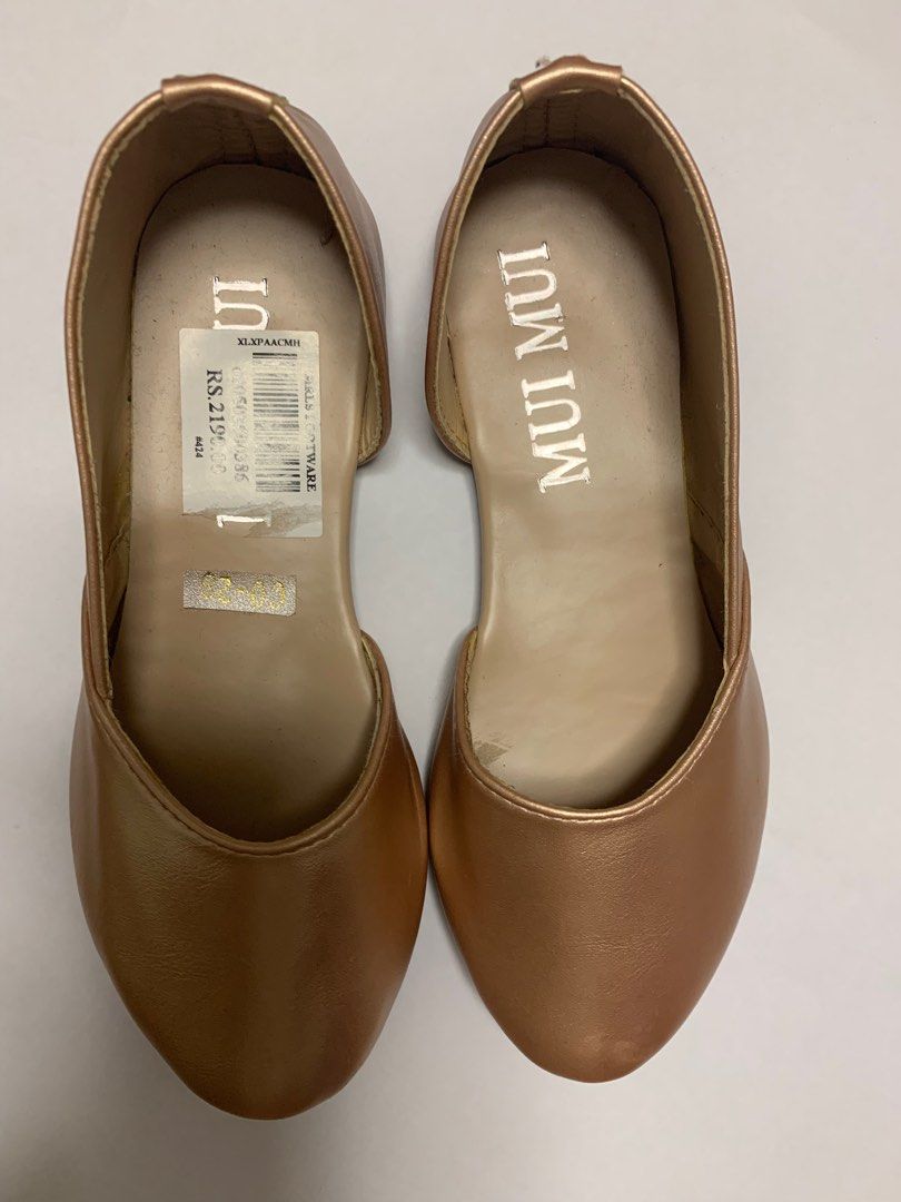 Girls Shoes size 25 Women s Fashion Footwear Flats on Carousell