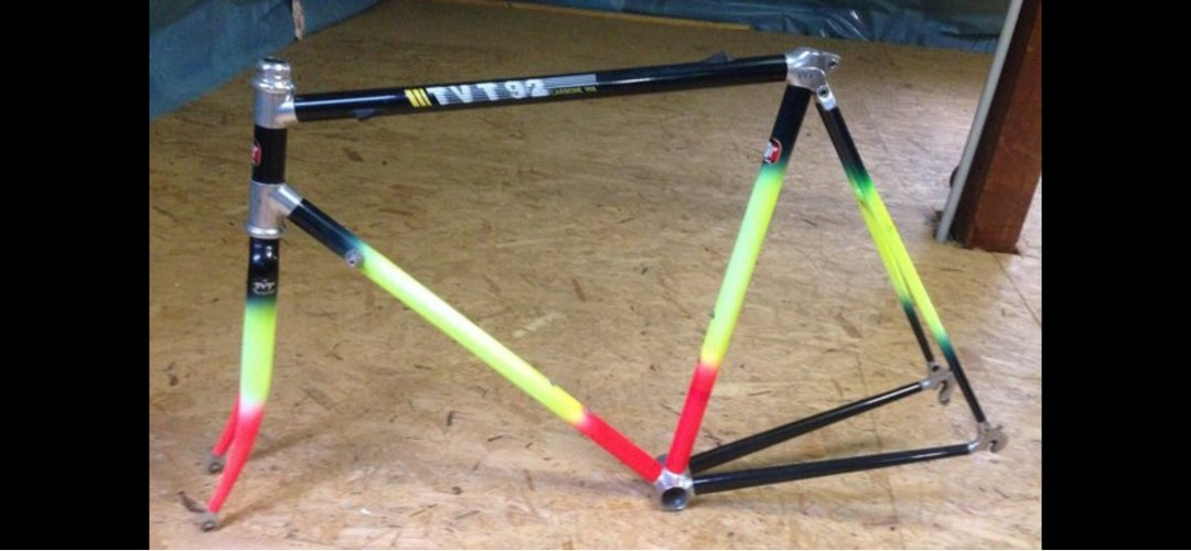 Tvt carbon outlet frame