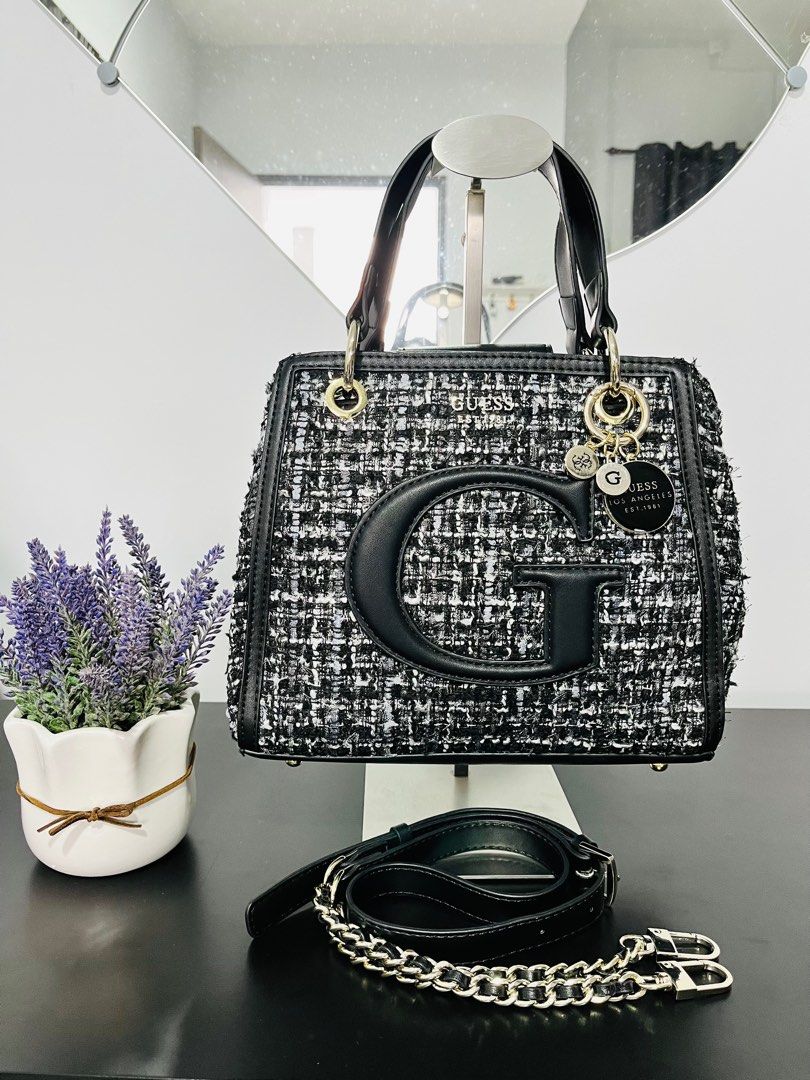 Guess hotsell chrissy bag