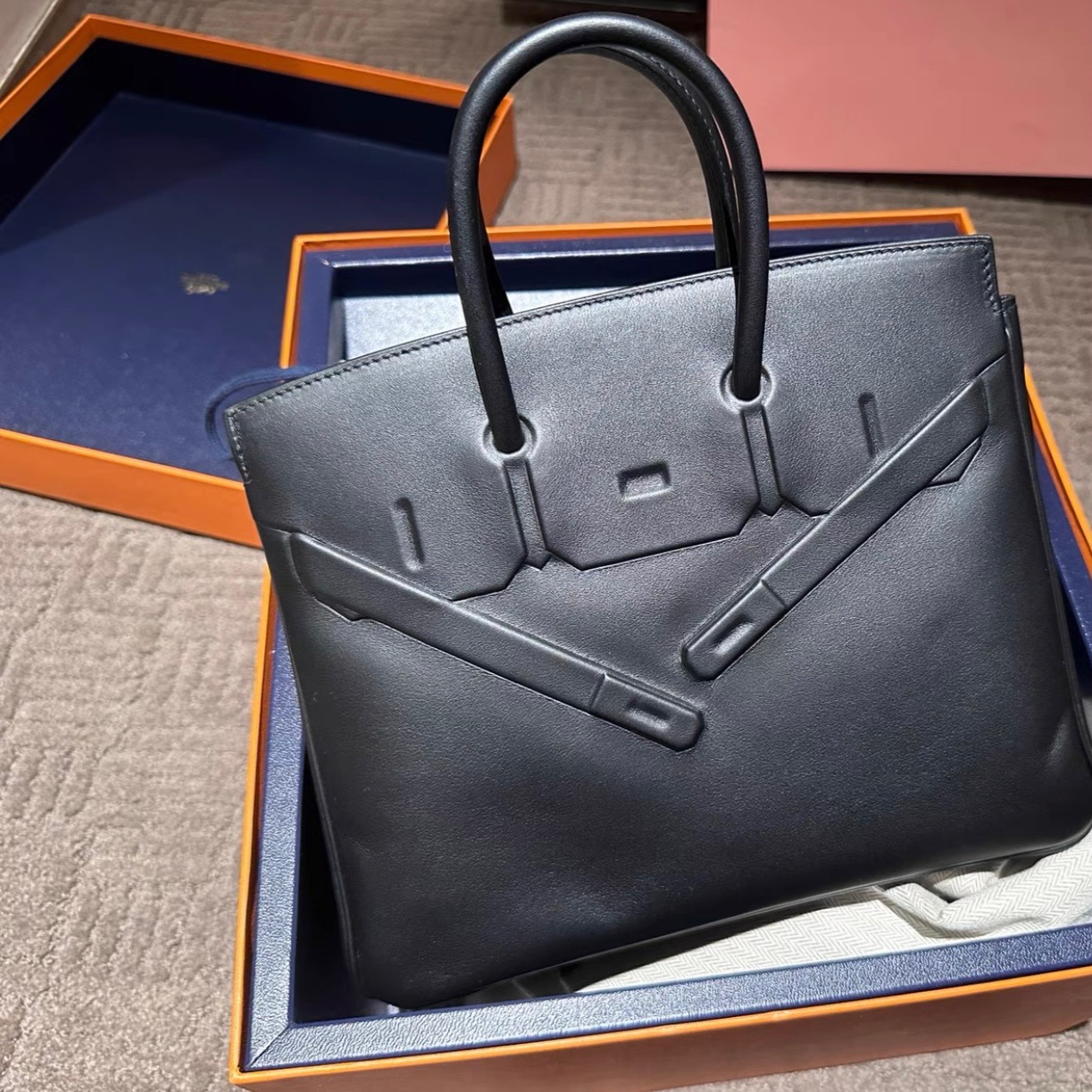 Hermes Shadow Clutch Gris Pale, Luxury, Bags & Wallets on Carousell