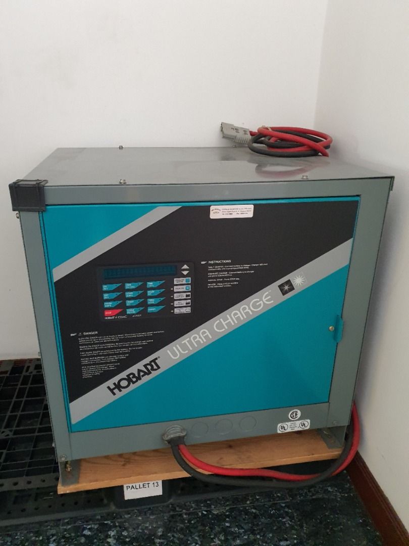 Hobart Battery Charger, TV & Home Appliances, TV & Entertainment, TV