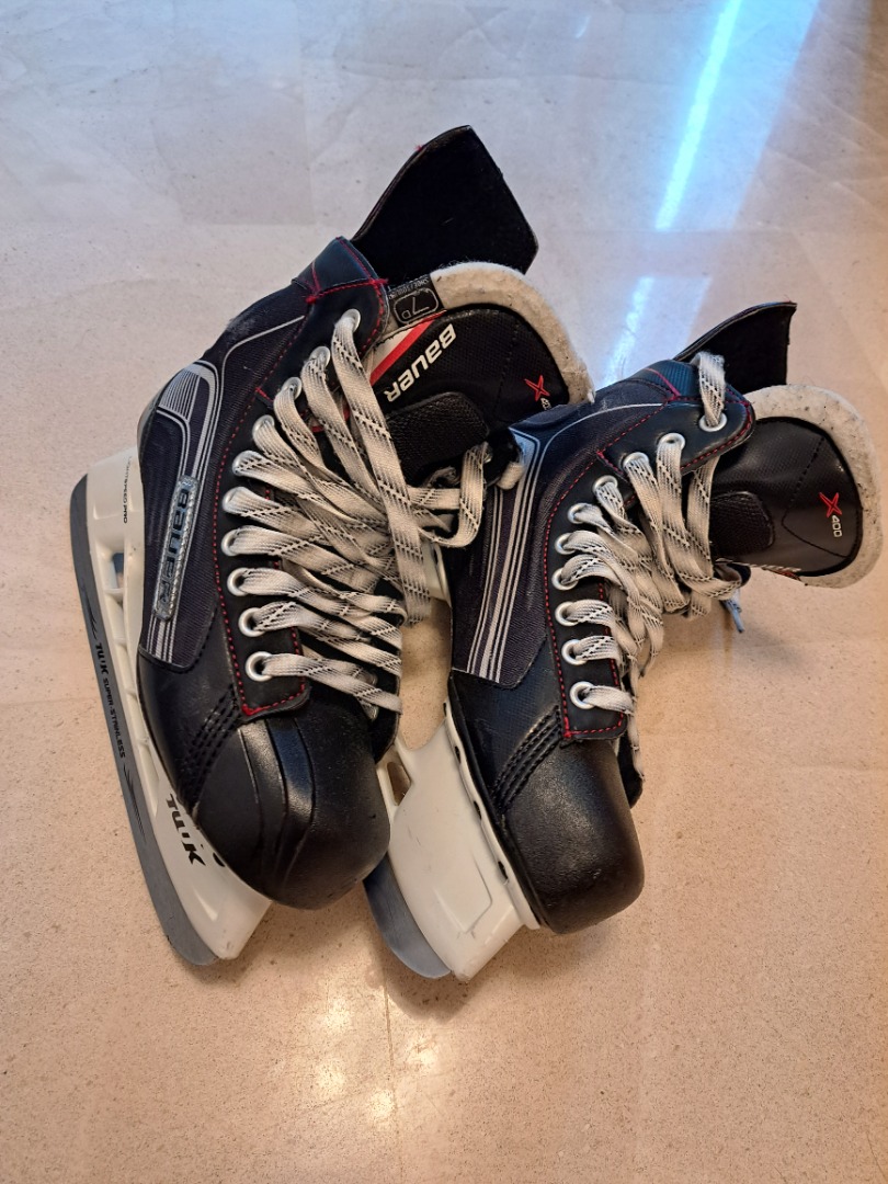 Ice hockey skates Bauer x400, Sports Equipment, Sports & Games, Skates