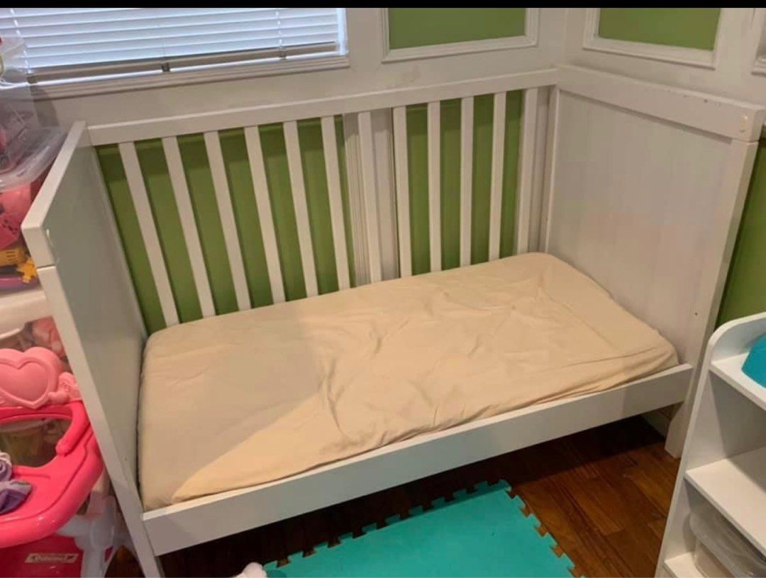 IKEA SUNDVIK CRIB, Furniture & Home Living, Furniture, Bed Frames