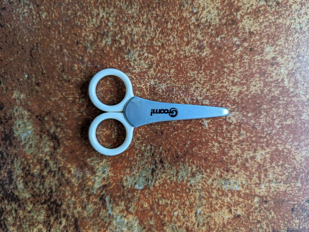 Zwilling J.A henckels Japan surplus scissors (Category: Other Kitchenware & Tableware) located in Midsayap. Submitted by Pandabearstore (Listing ID 1220343242, Image 3). Description: Japanese scissors from japan surplus.