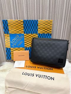 Brand New LV DUO MESS .M.Shad .Navy messenger bag, Luxury, Bags