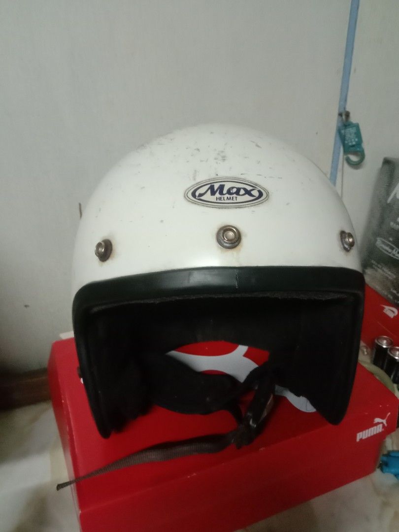 max Helmet Polly, Hobbies & Toys, Collectibles & Memorabilia, Vintage ...