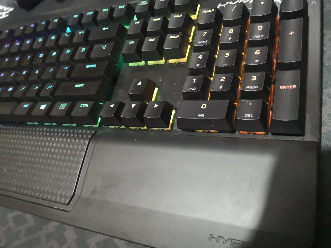HyperX Alloy Elite Mechanical Gaming Keyboard RGB (Category: Computer Keyboard) located in Pasig City. Submitted by coachleee (Listing ID 1220498977, Image 2). Description: Hyper X Alloy Elite RGB Matibay, Mabigat hindi cheap materials gaya ng mga mechanical ngayon Programmable Lighting may madodownload din na custom files May sariling software Aesthetically pleasing Bagay sa mga gamers or graphic artist kasi full scale at naka mx red cherry keys