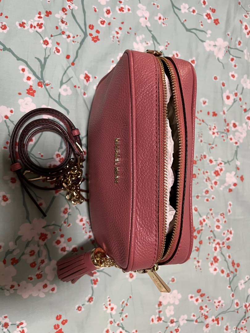 Michael kors camera bag with detachable and adjustable shoulder strap