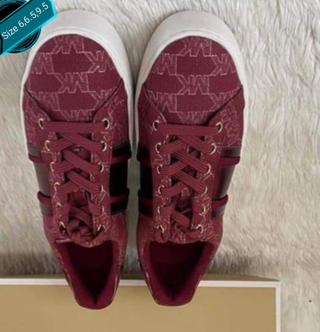 MICHAEL KORS POPPY LACE SIZES 6,, with box, Women's Fashion,  Footwear, Sneakers on Carousell