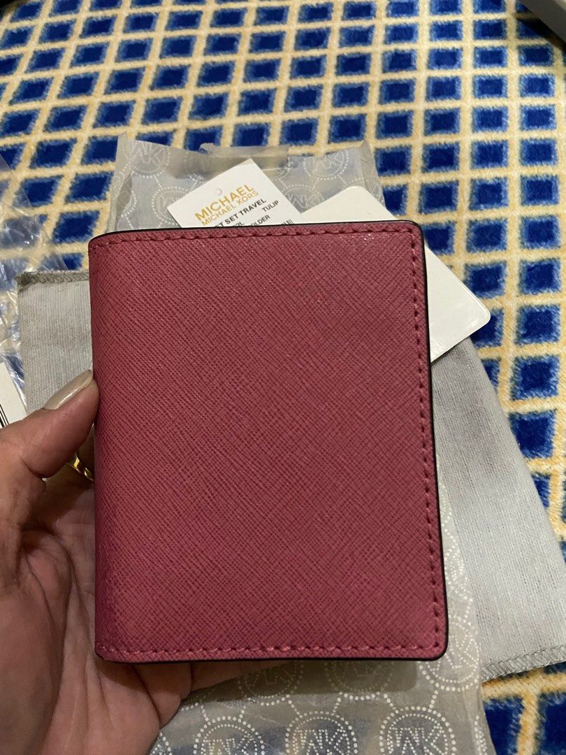 Michael kors hot sale tulip wallet