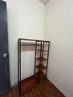 (Category: ) located in . Submitted by asieller (Listing ID 1220370602, Image 1). Description: .
