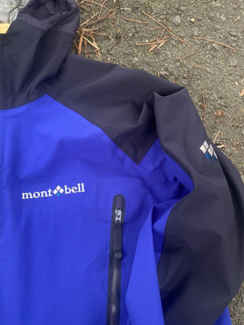 Montbell sales softshell jacket