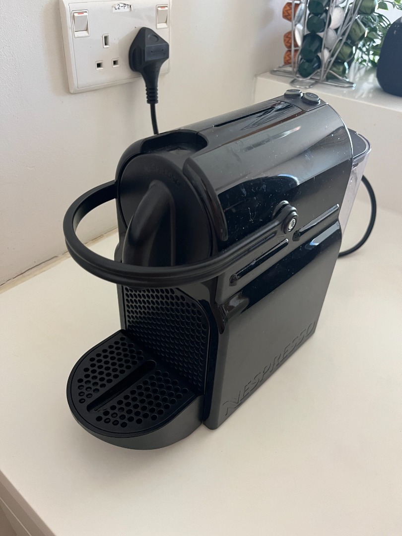 Nespresso Inissia Black Coffee Machine, TV & Home Appliances, Kitchen