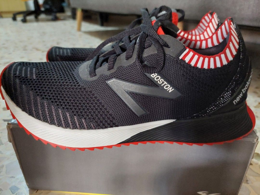 New Balance Fuel Cell Echo, Men's Fashion, Footwear, Sneakers on Carousell