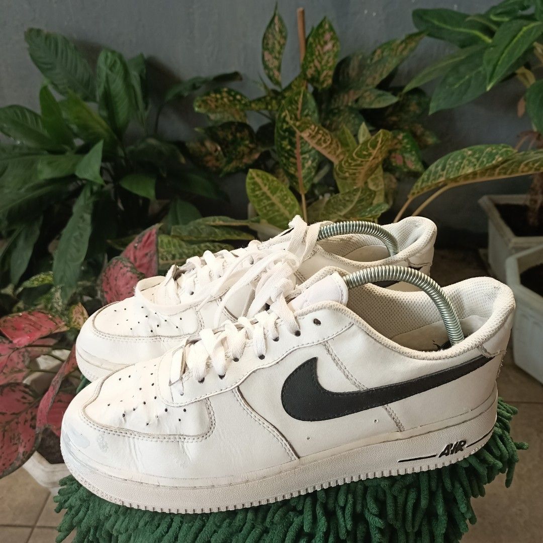 womens nike air force 1 white with black swoosh
