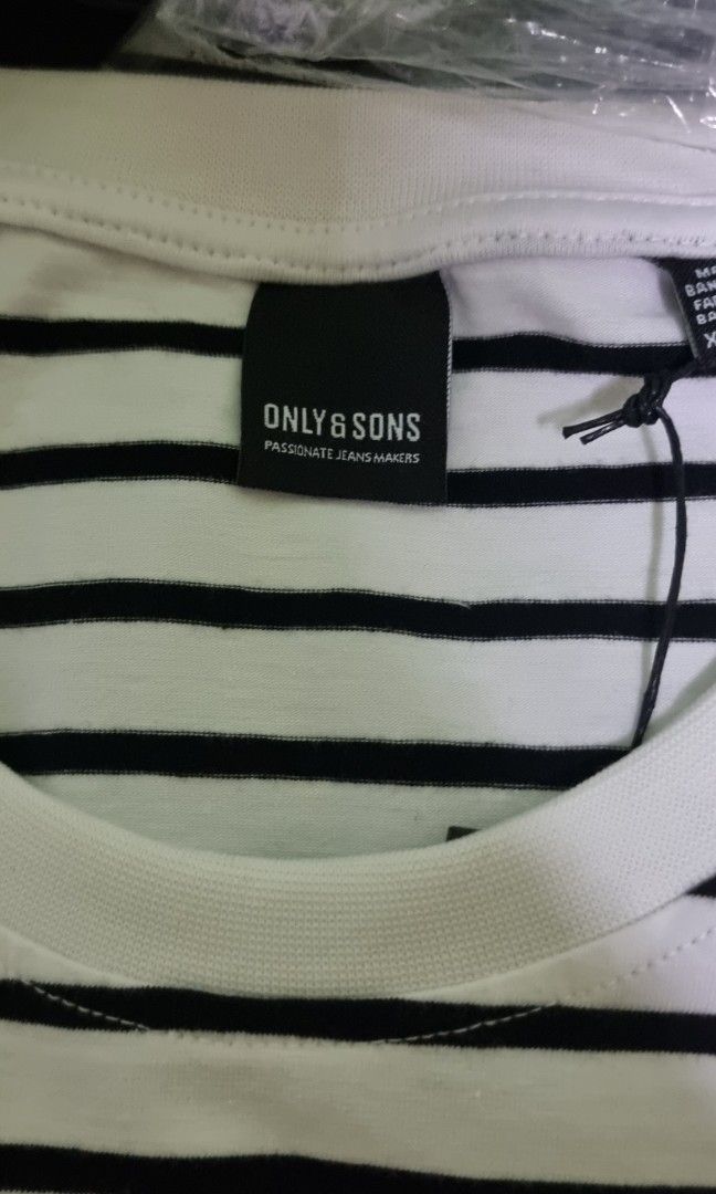 Only Sons men t-shirt, Men's Fashion, Tops Sets, Tshirts