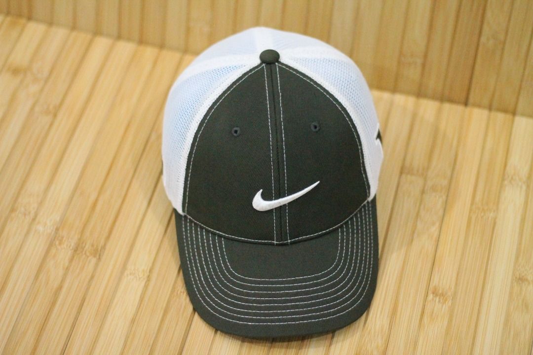 Nike flexfit golf hat deals