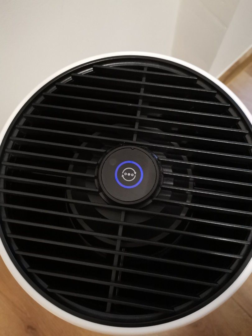 Philips Series 800 Compact Air Purifier, HEPA Filter, Removes 99.5 of Ultrafine Particles, Real