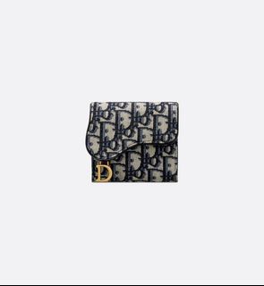 (Category: ) located in . Submitted by xclothesxclothesx (Listing ID 1220384196, Image 1). Description: .