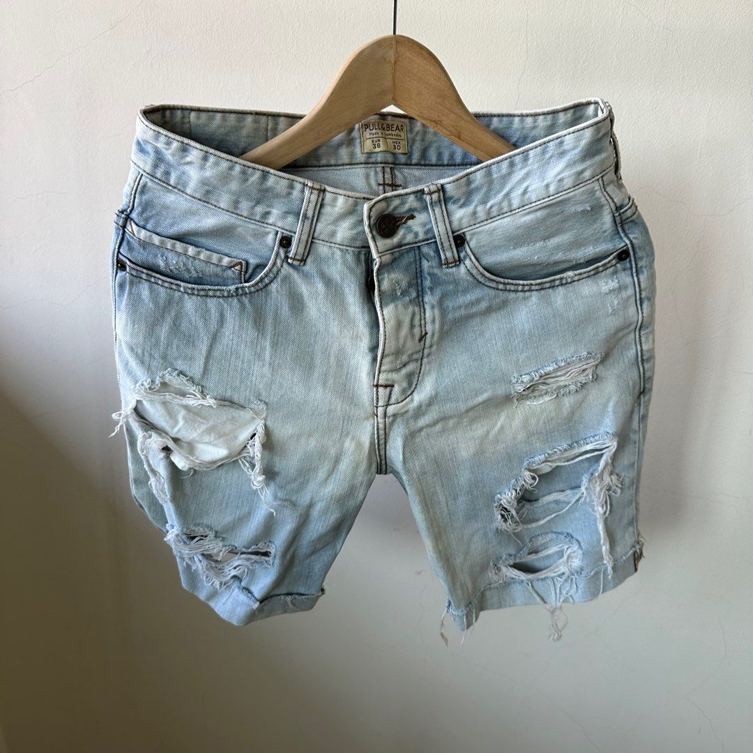 Pull Bear Ripped Jeans Shorts Men s Fashion Bottoms Jeans on