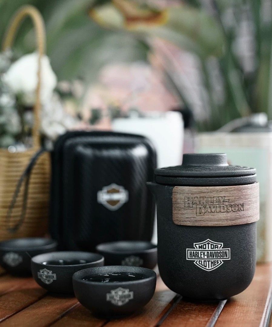 RARE Authentic Harley Davidson motorcycle style tea set set teh ala