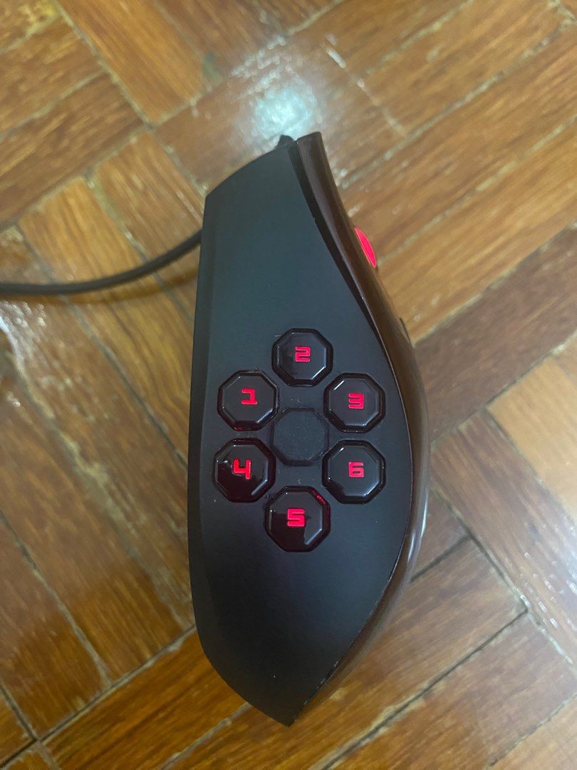 Razer Naga Hex Wraith Red Edition, Computers & Tech, Parts
