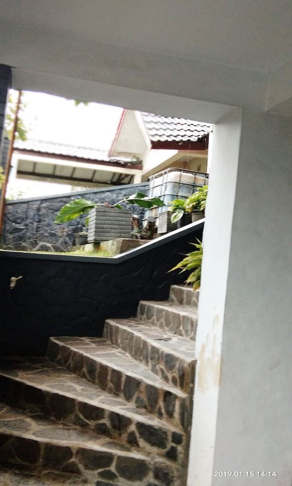 rumah_dijual_di_cigombong_bogo_1678676908_6b0f507a_progressive