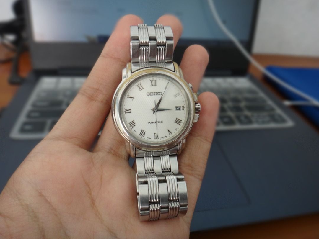 Jam kinetik best sale seiko