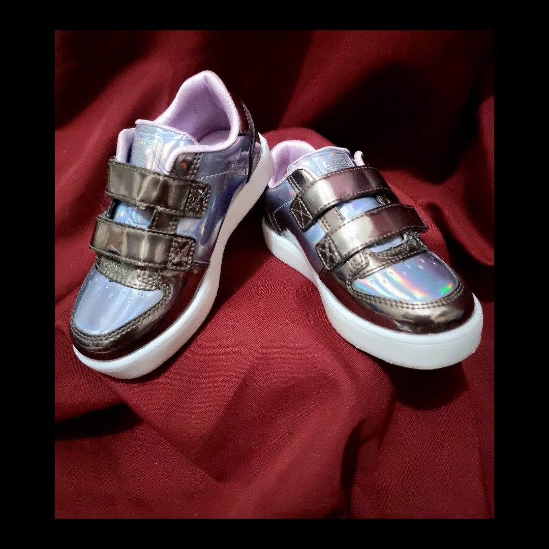 Skechers Lil Energy Lights On Off Size 14cm US8 EU24 for kids