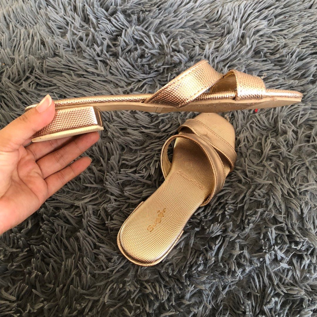 Sugar sandals Women s Fashion Footwear Flats Sandals on Carousell