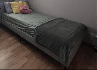 (Category: ) located in . Submitted by pssur (Listing ID 1220330853, Image 1). Description: .