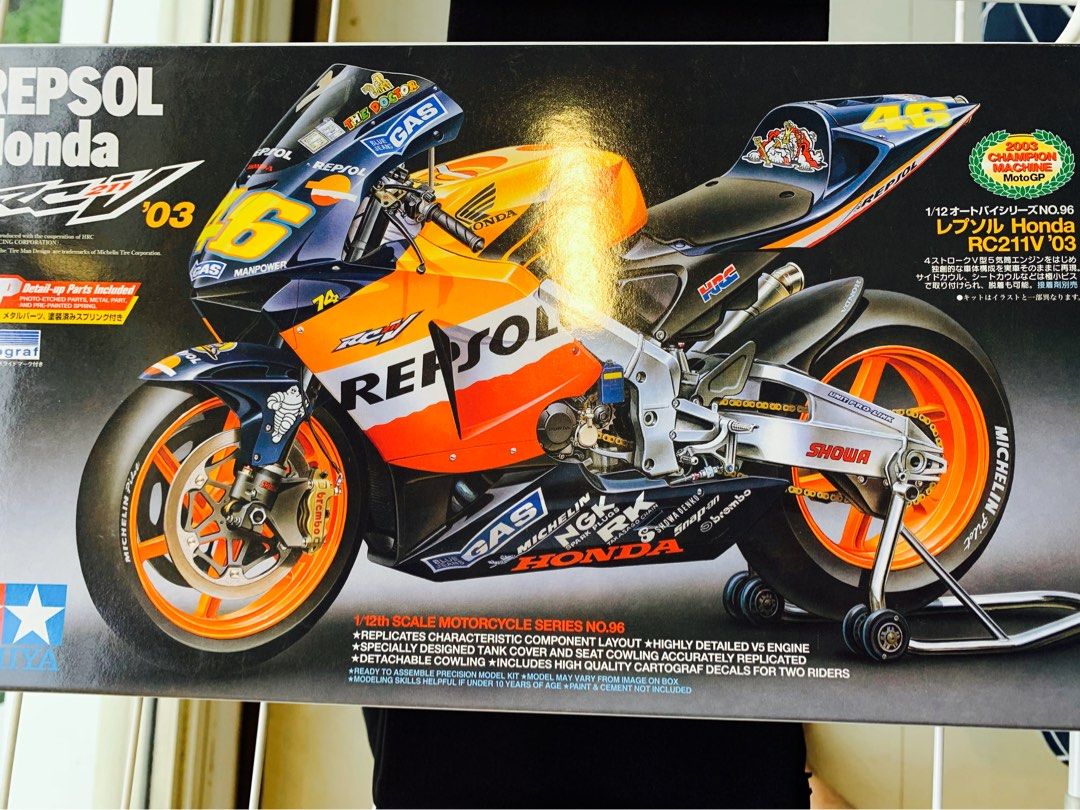 Tamiya 1/12 Repsol Honda Rc211V 03 With tail-Up Parts, Hobbies ...