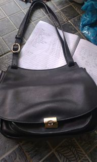 Tas kulit tas hitam tas Massimo Dutti