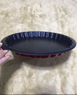 Tefal round baking pan