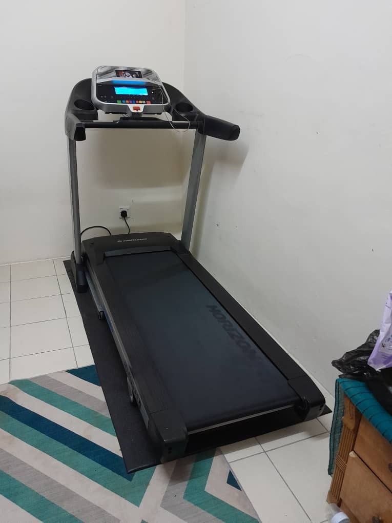 Treadmill horizon adventure 7