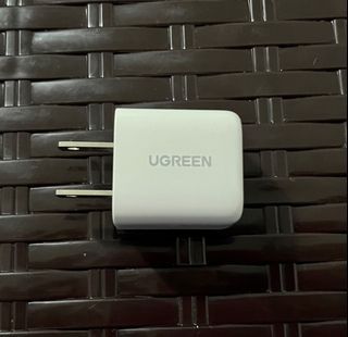 UGREEN Type C fast charger