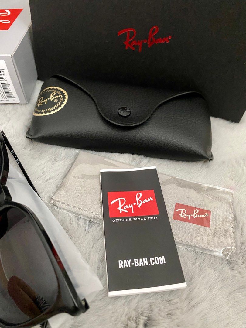 Unisex RayBan|Ray-Ban Square Sunglasses 😎 RB4348D 601/8G, Men's Fashion,  Watches & Accessories, Sunglasses & Eyewear on Carousell