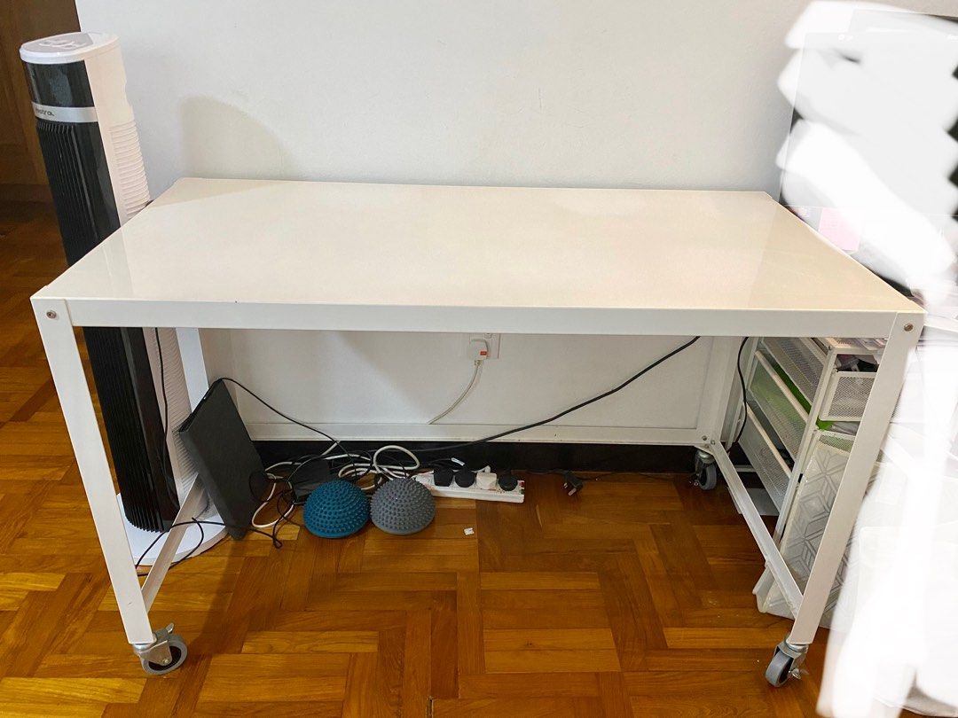 Used clearance cb2 furniture
