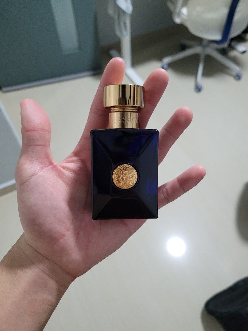 Versace Dylan Blue (30ml), Beauty & Personal Care, Fragrance & Deodorants  on Carousell