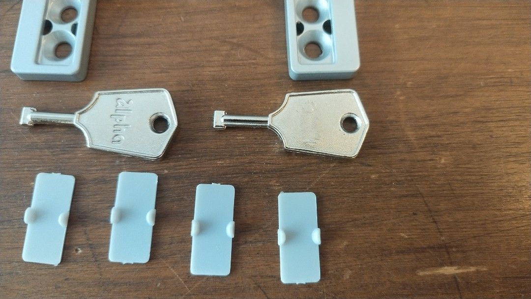 Window Level With Key Window level handle with keylock 2 pieces , Aluminium, Furniture & Home ...